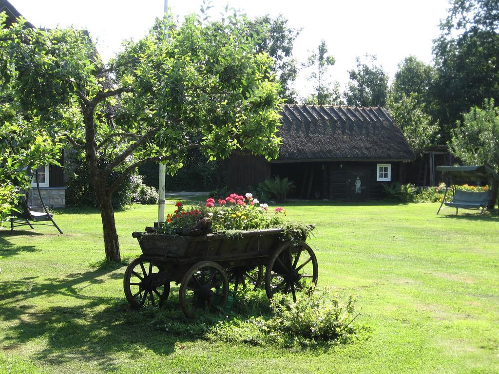 Jurna Recreation Farm Villa Upa Exterior photo
